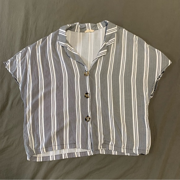 Striped button up blouse - Picture 1 of 5